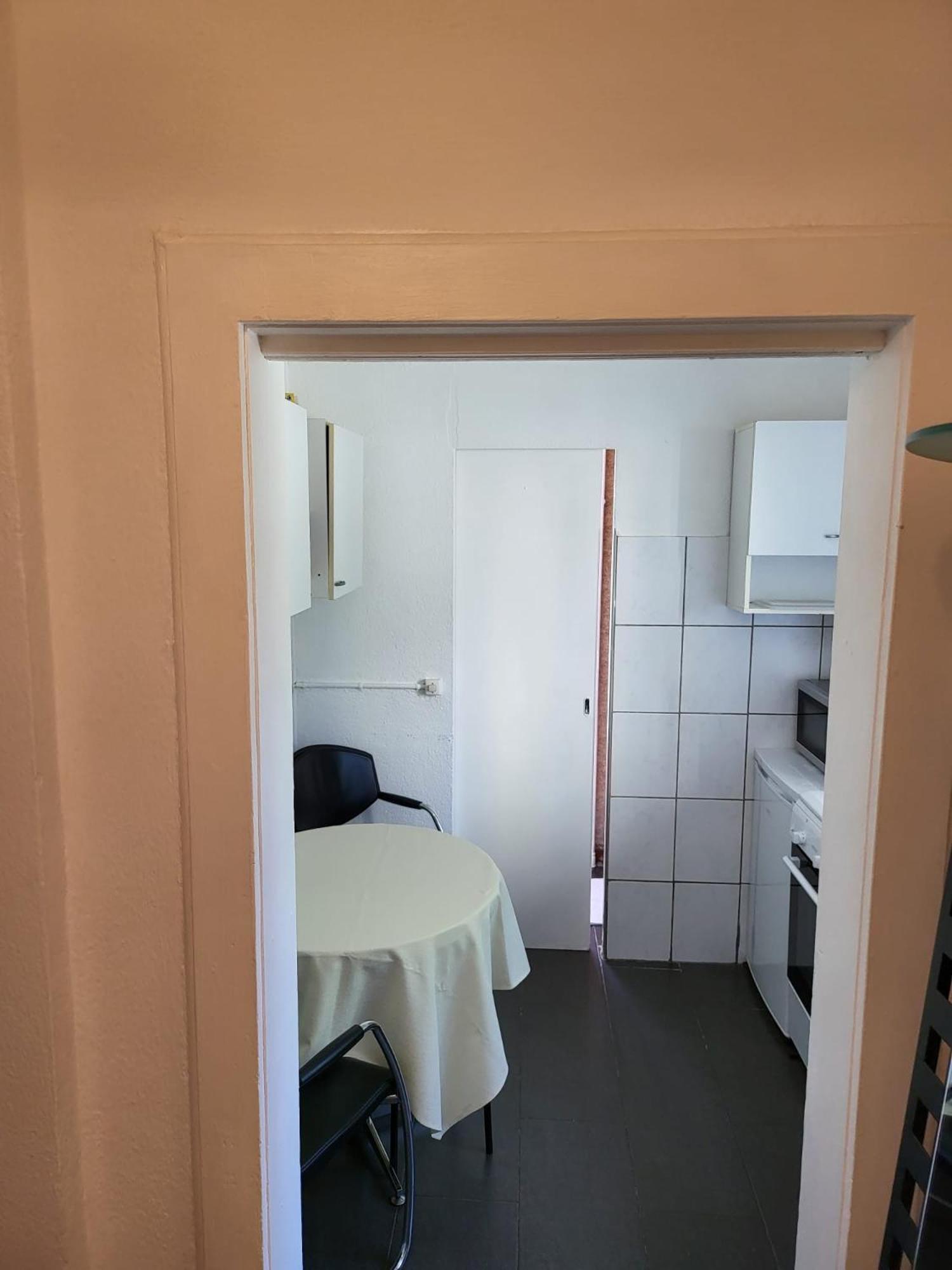Bastis Central Guesthouse Lucerne City Екстер'єр фото